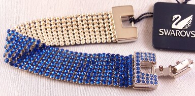 SJ37 Swarovski blue flexible mesh rhinestone bracelet